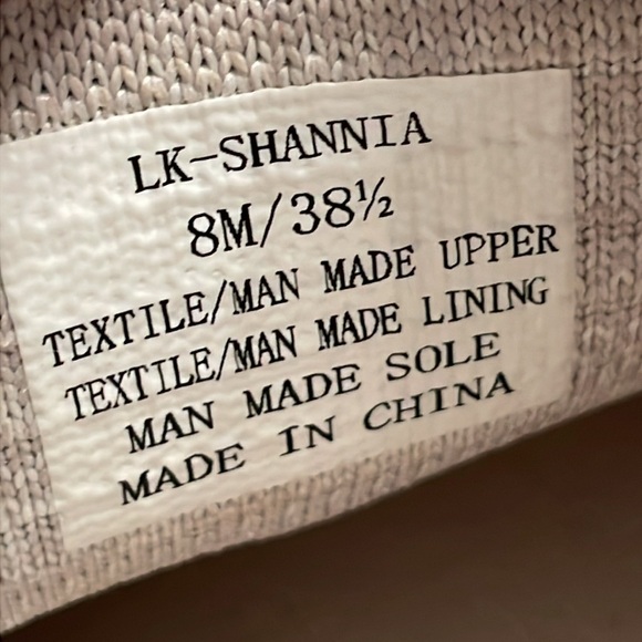 Lucky Brand Womens Shannia Casual Sneaker in Gray. Size 8 - Picture 3 of 15